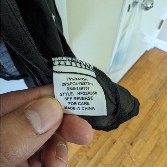 Carly Jean Los Angeles Button Down Shirt - Picture 3 of 5